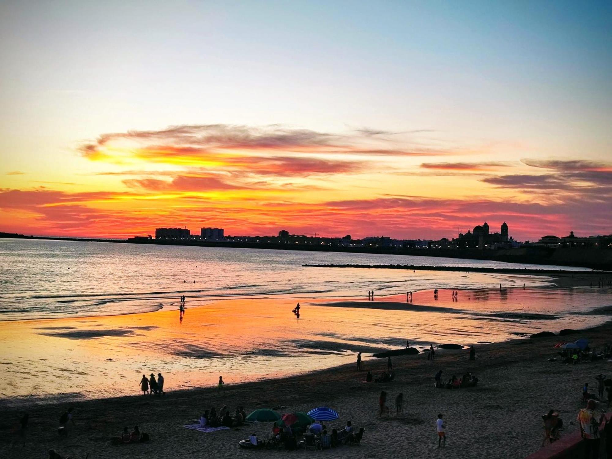 Alquiler Vacacional Cadiz Capital Luaran gambar